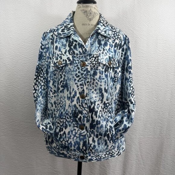 Sag Harbor Artsy Blue & White Animal Print Jacket Button Up Front pockets - Picture 2 of 10